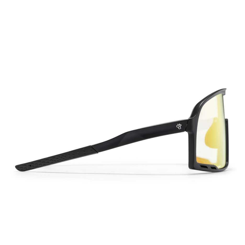 Henrik BLACK / RED PHOTOCHROMIC