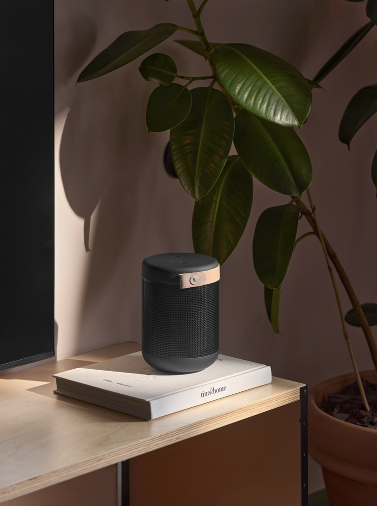 aMAJOR Ensemble - Black