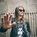 Bastian Black / Black