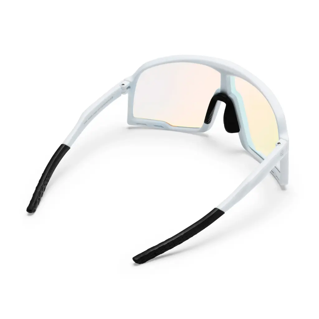 Henrik WHITE / RED PHOTOCHROMIC