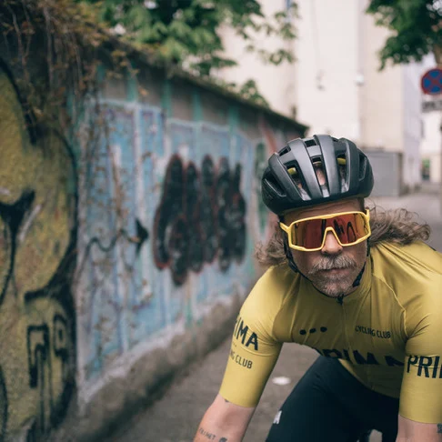Henrik Yellow / Yellow Mirror