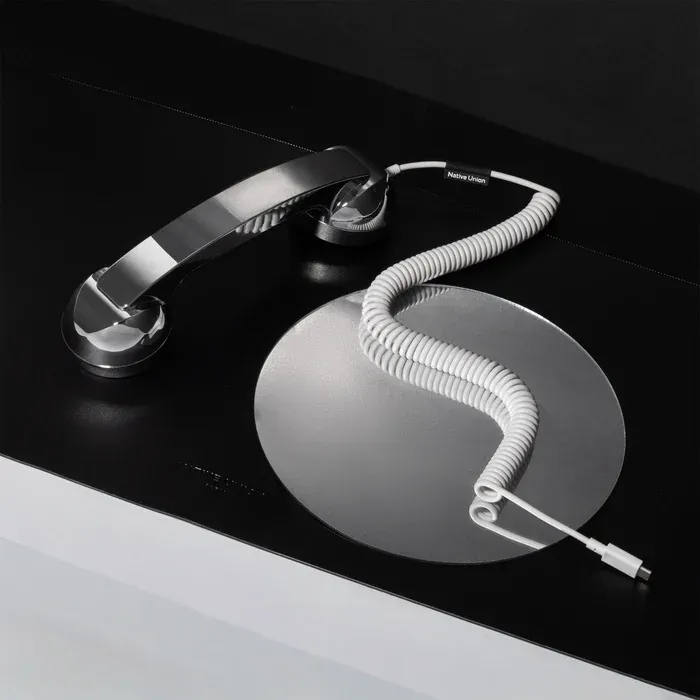 PopPhone_Mirror_5.webp